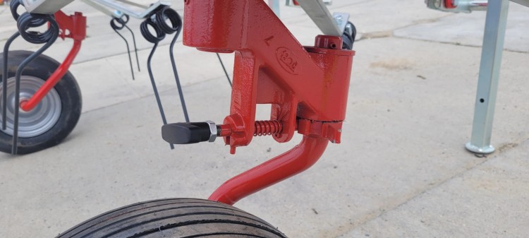 HEUWENDER SIEGER WICHER 560