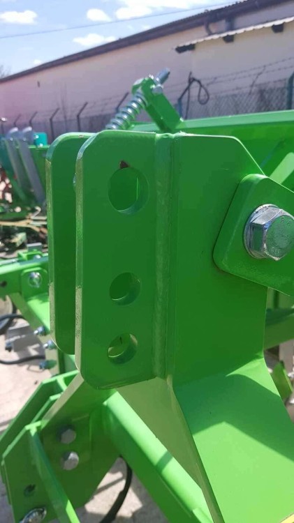 4-REIHIGE KARTOFFELHÄUFLER U865 NOCTU BOMET