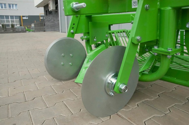 VIBRATIONSSIEBRODER URSA Z655 SEITENAUSWURF