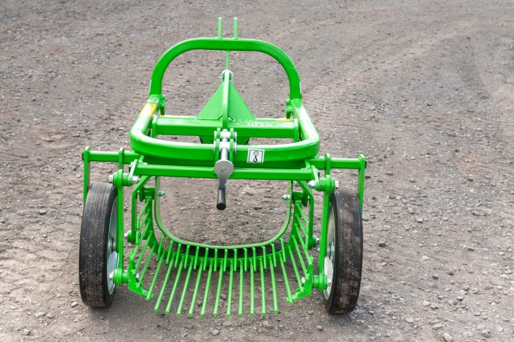 KOPACZKA WIBRACYJNA Z655/1 WYSYP Z TYŁU