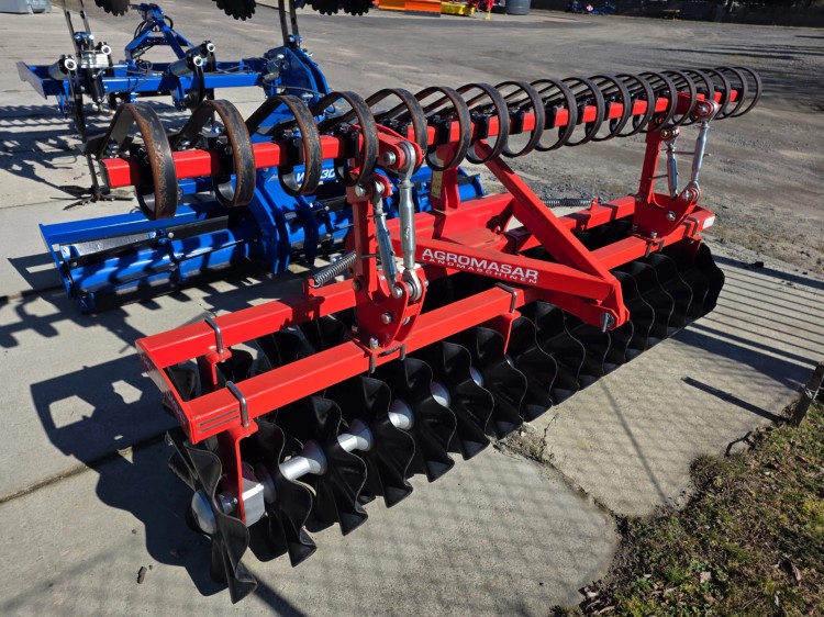 AGREGAT PRZEDNI TALERZOWY 3M + WŁÓKA 3M 45x10